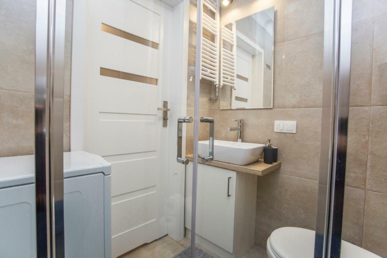 Cr Apartament Scisle Centrum Aleja Bluesa Белосток Экстерьер фото